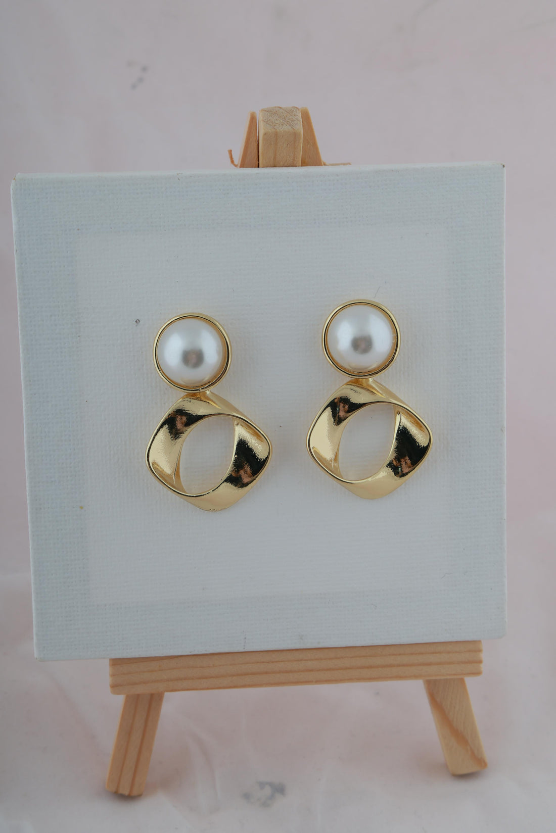 Golden Grace Pearl Earrings