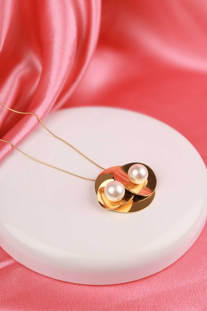 Luna Twin Pearl Statement Necklace