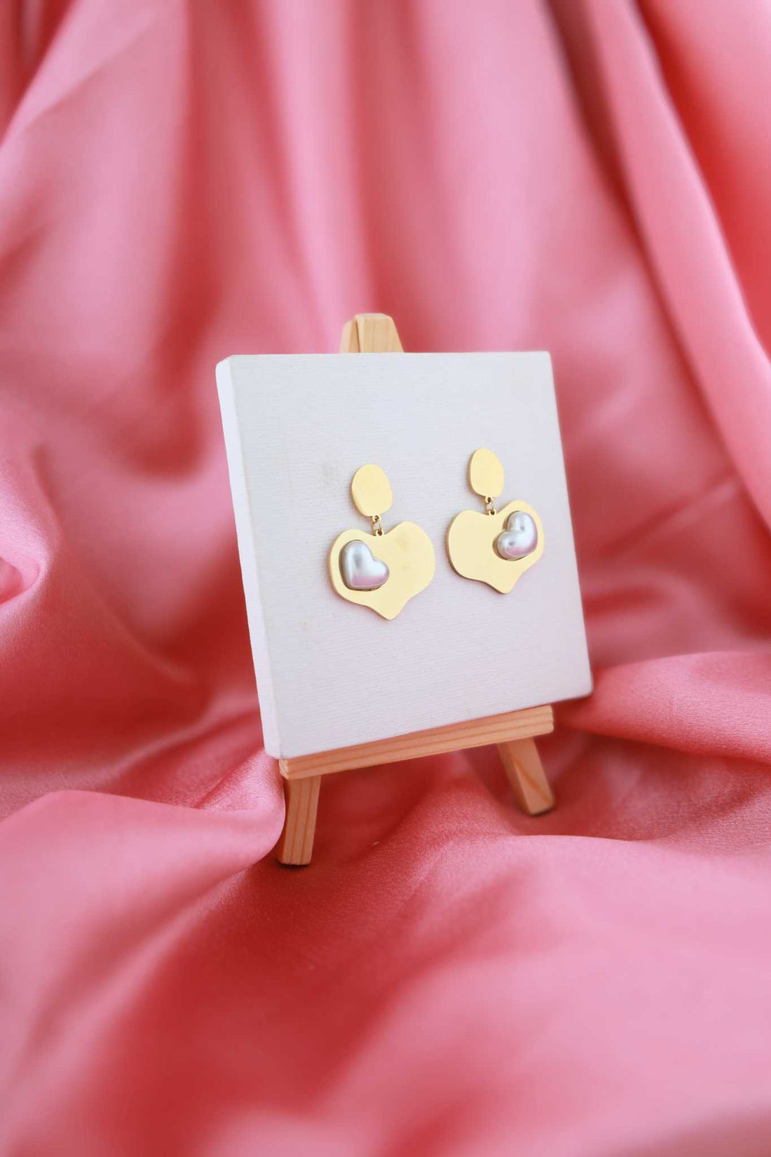 Golden Aura Pearl Heart Earrings