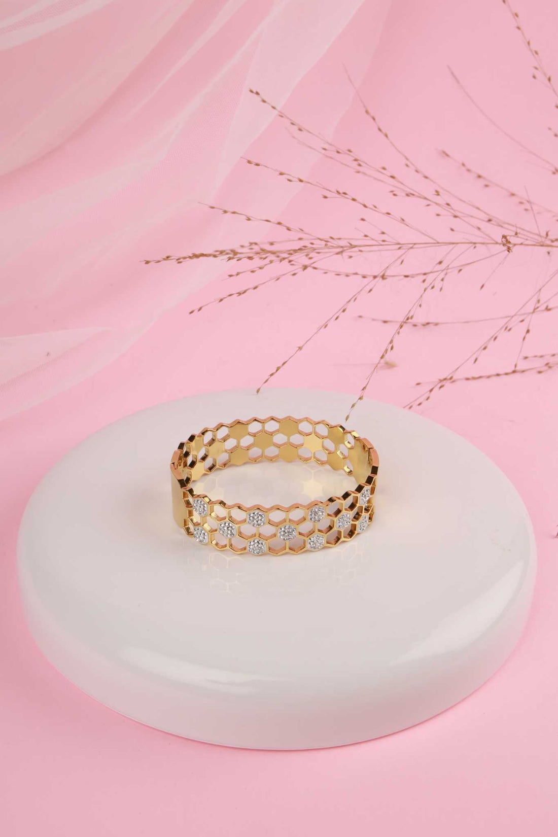 Golden Honeycomb Diamond Kada
