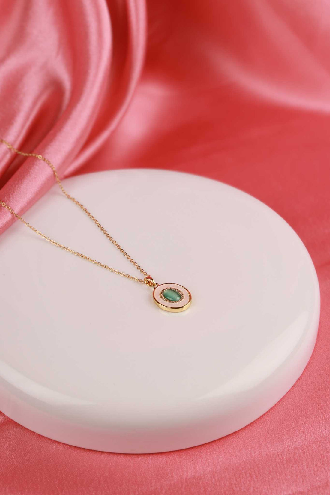 Emerald Glow Medallion Necklace