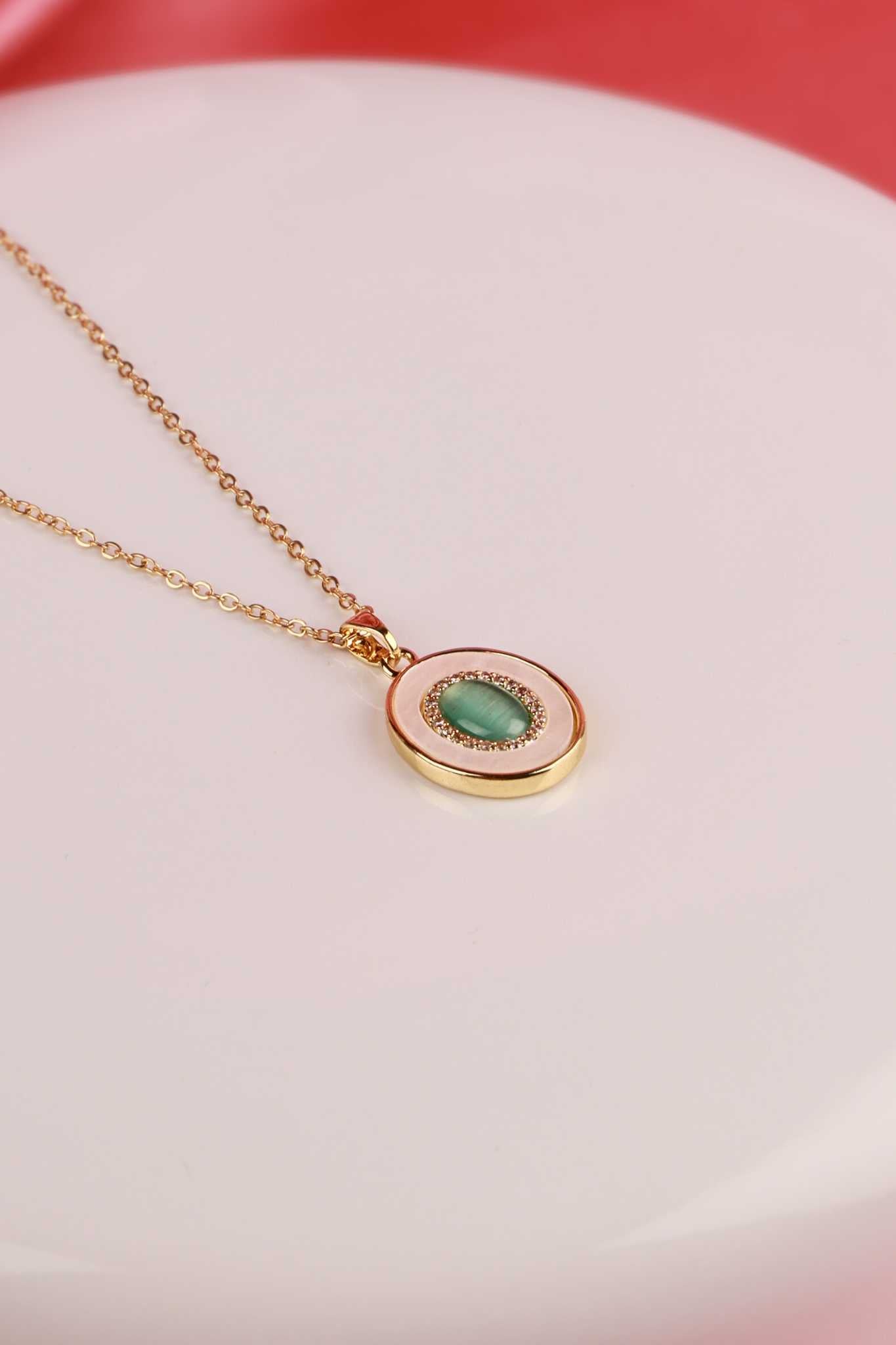 Emerald Glow Medallion Necklace