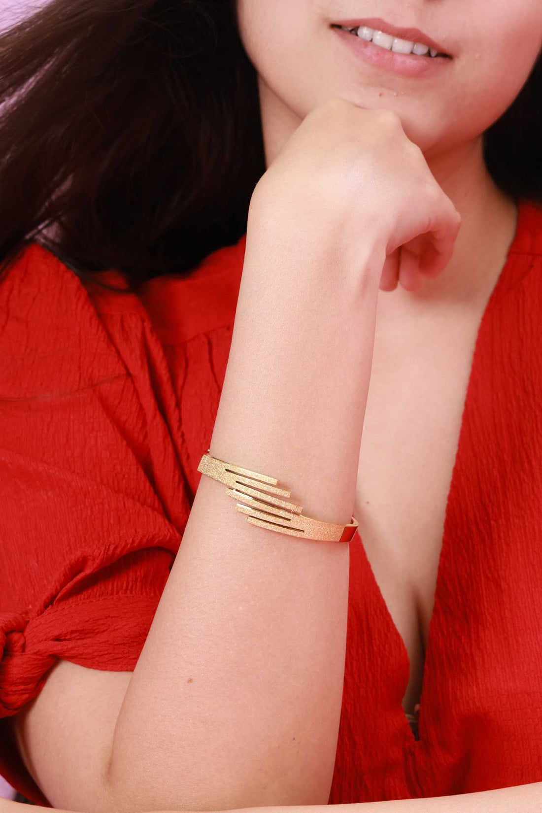 Luminous Layers Kada