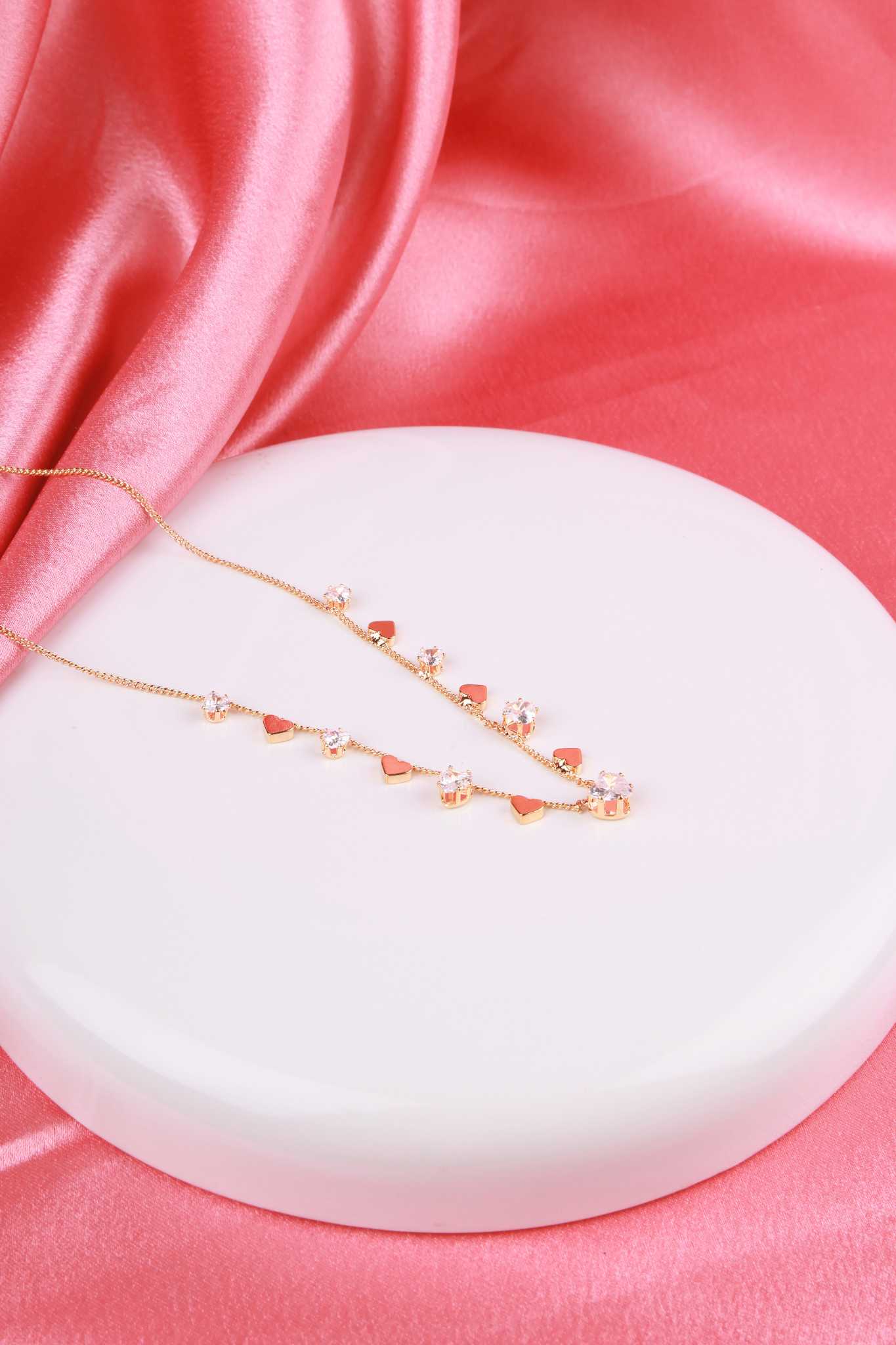 Amoura Heartstone Necklace