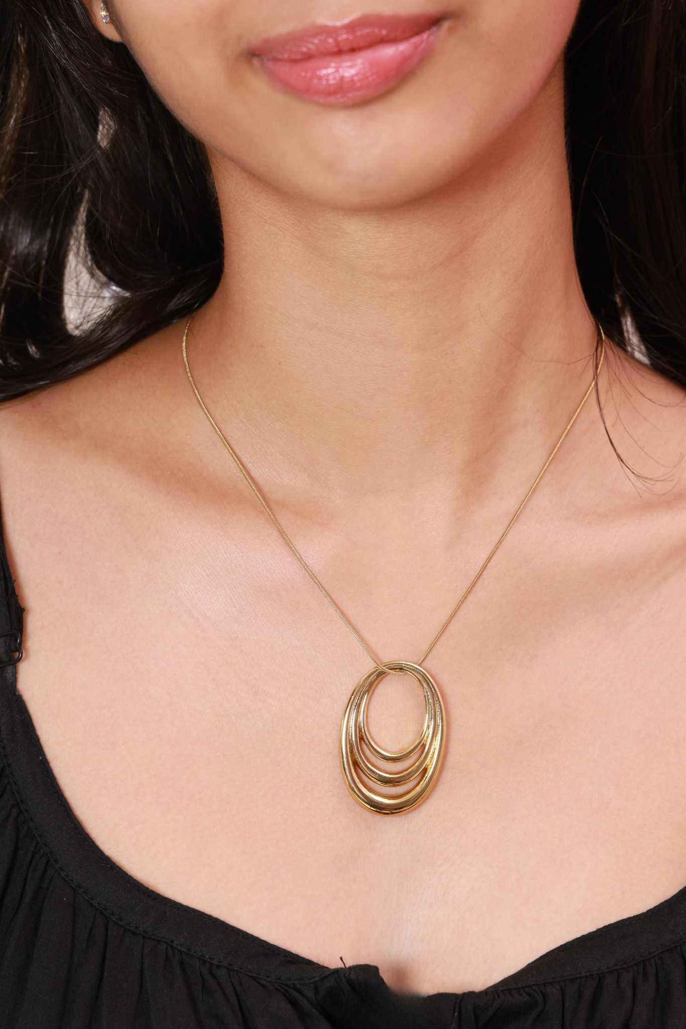 Triple Oval Elegance Necklace