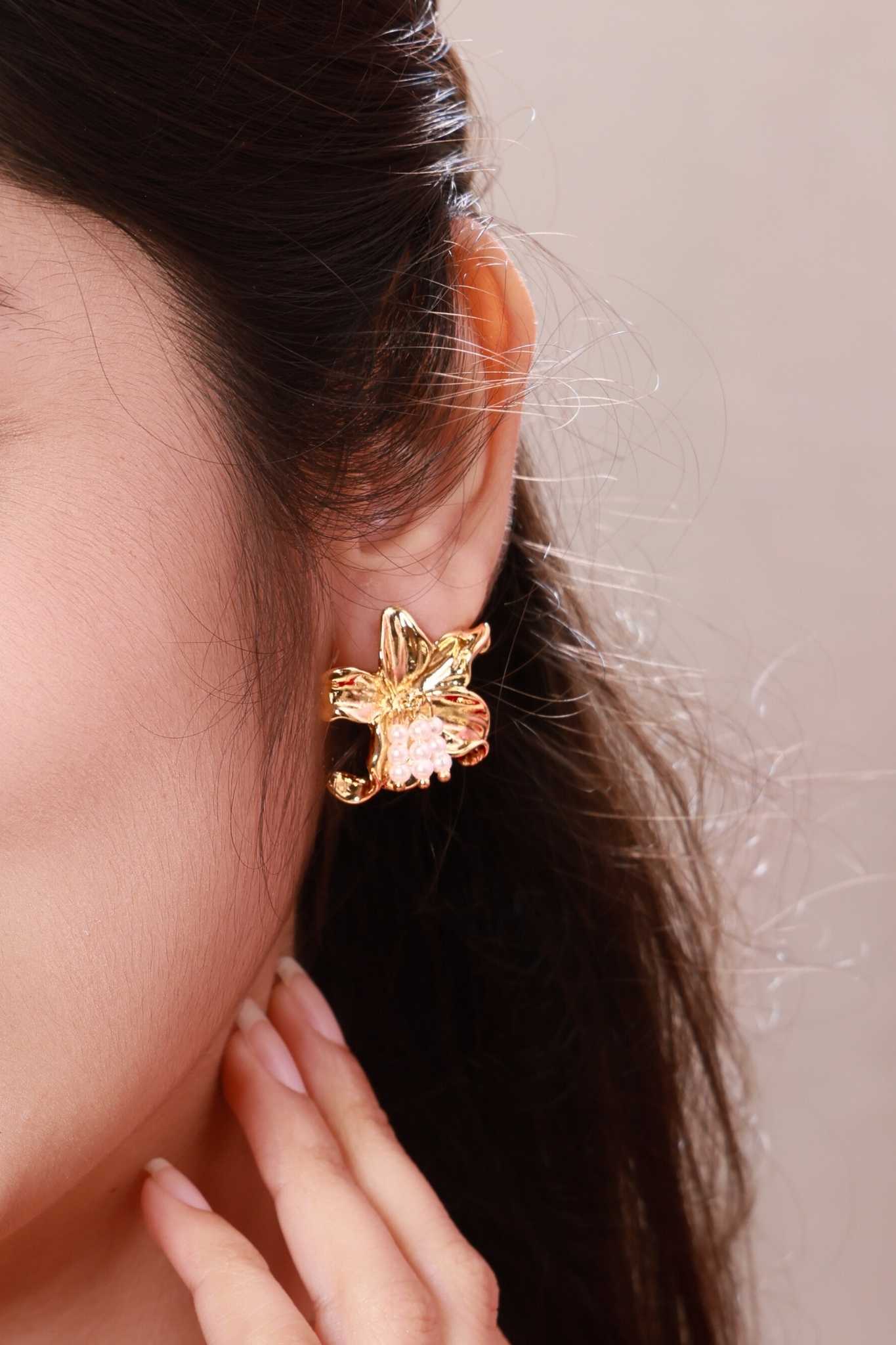Golden Orchid Pearl Stud Earrings